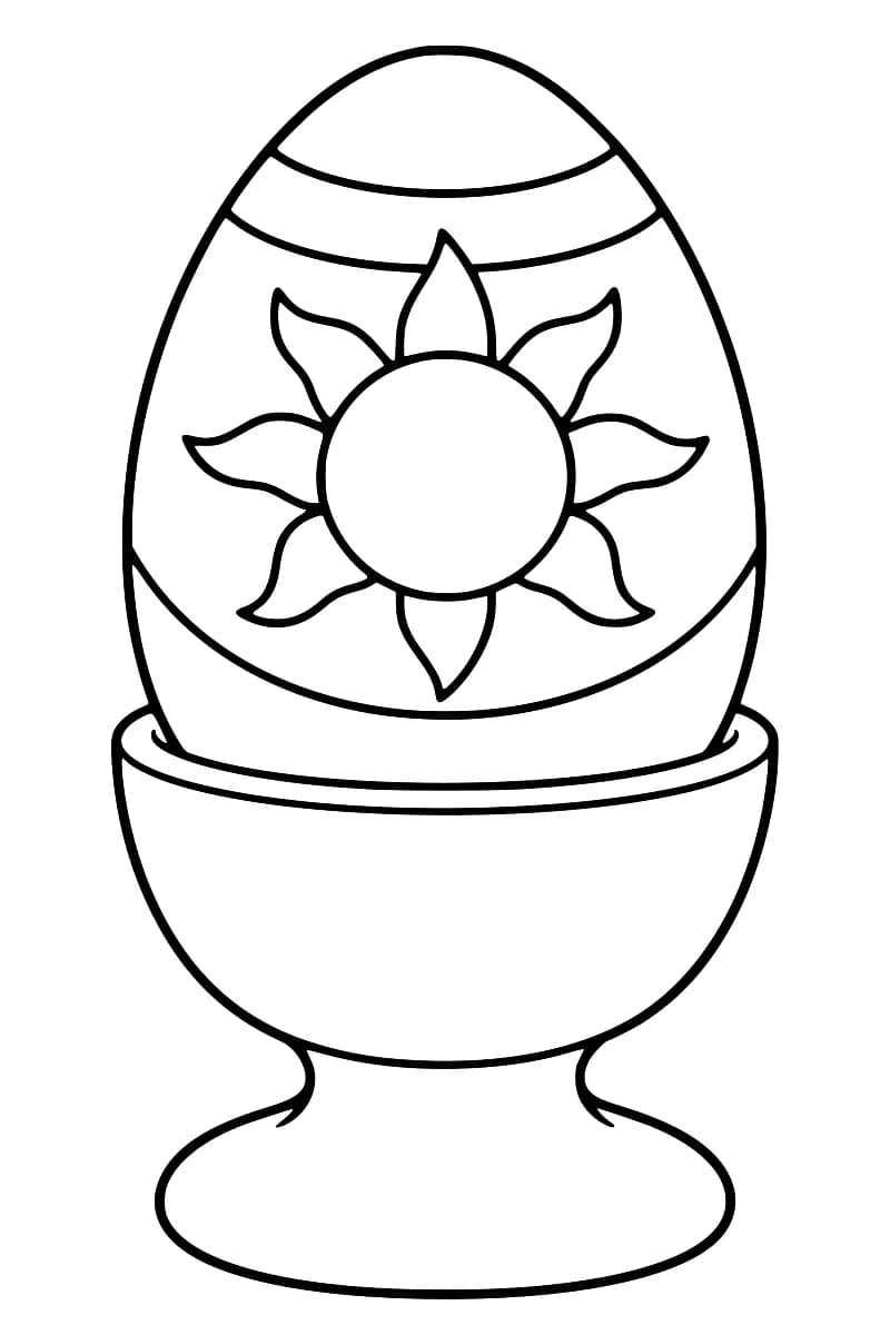 Dessin en noir et blanc d’un œuf orné d’un soleil aux rayons ondulés et de bandes courbes, posé dans un coquetier au pied ovale.
